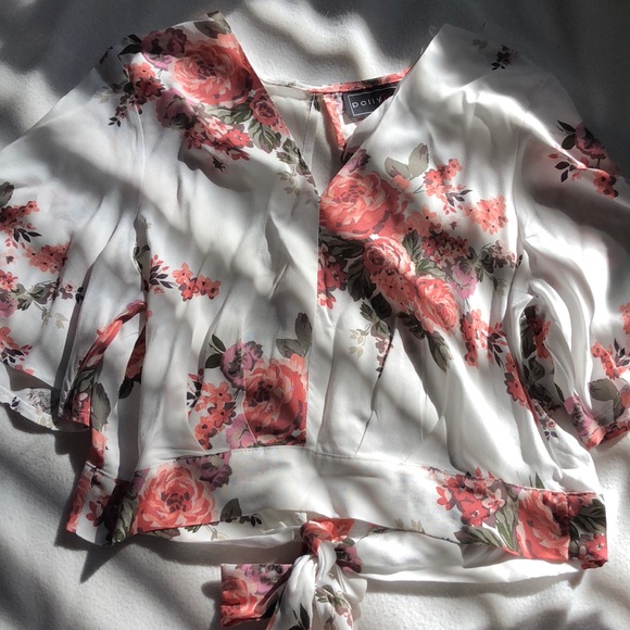 Floral Open Back Crop Top - Picture 2 of 6